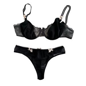 Passionata Lingerie Set / 34c / Medium